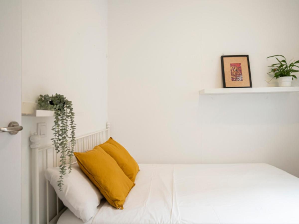 2 Bedroom Flat In La Latina-Carn Madrid Exterior photo