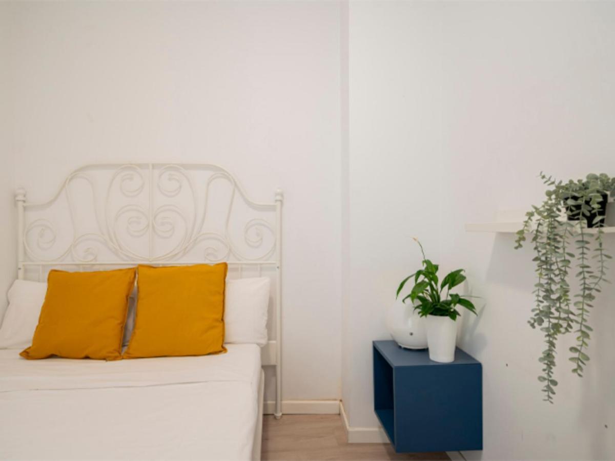 2 Bedroom Flat In La Latina-Carn Madrid Exterior photo