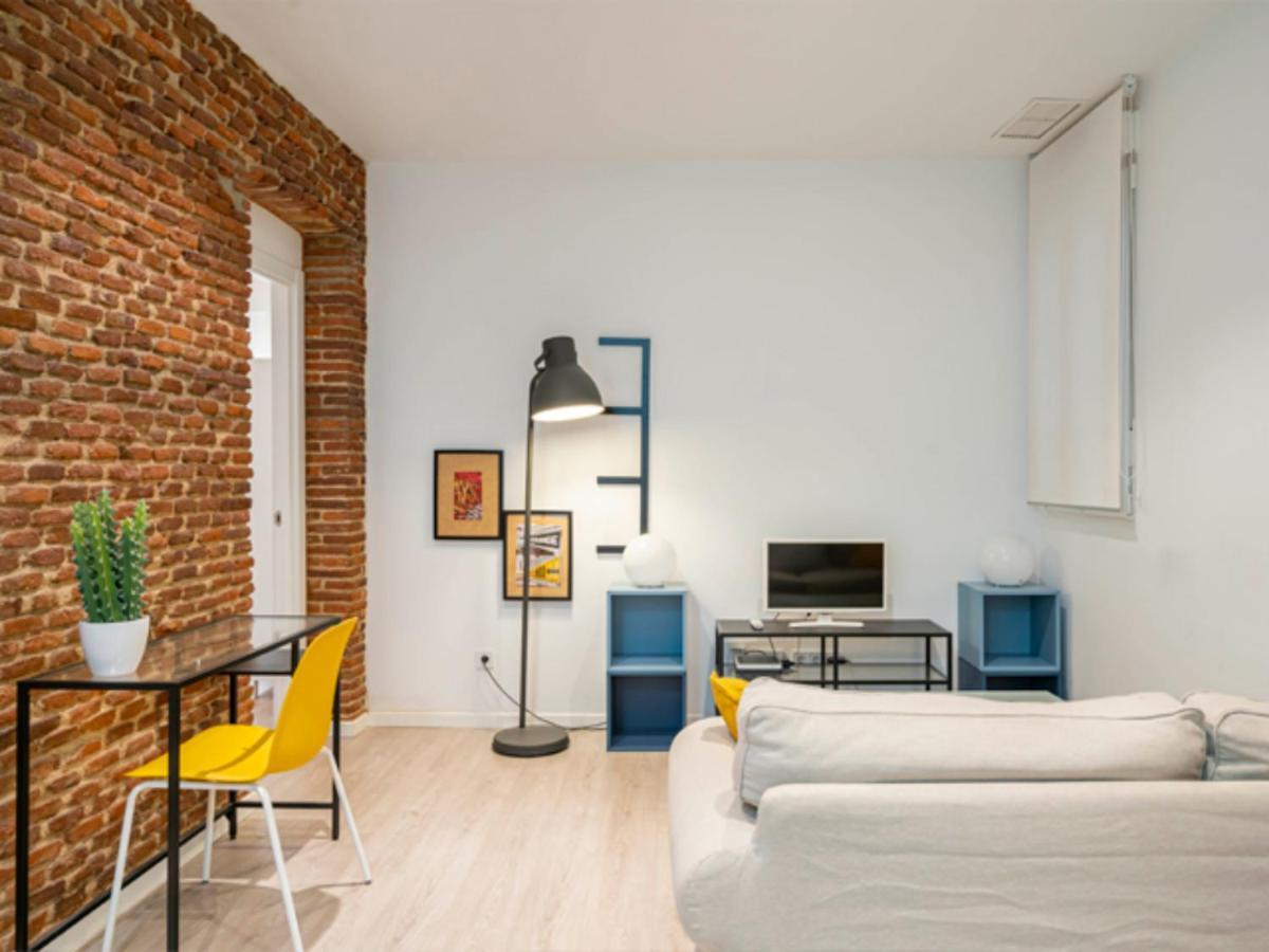 2 Bedroom Flat In La Latina-Carn Madrid Exterior photo