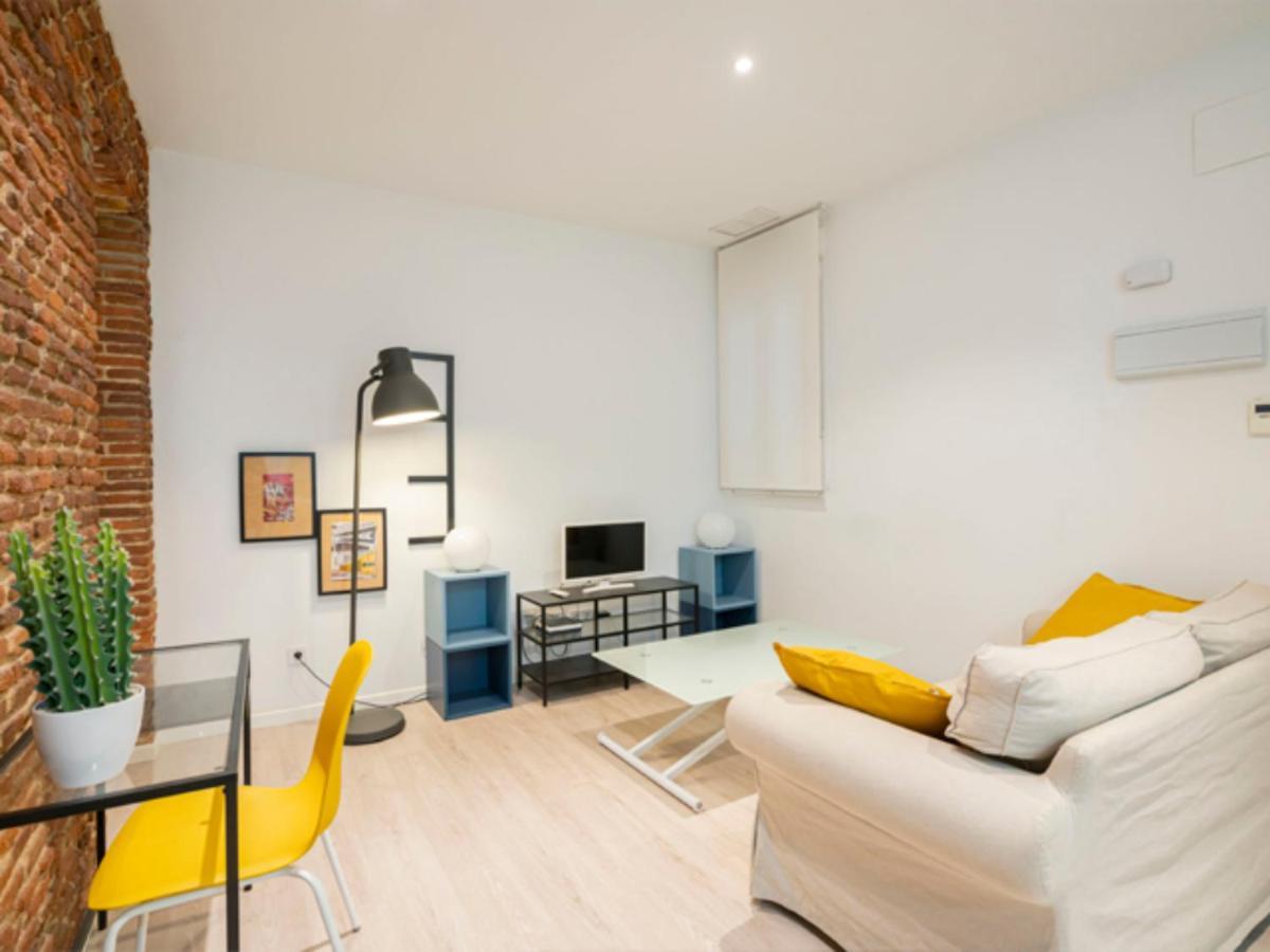 2 Bedroom Flat In La Latina-Carn Madrid Exterior photo