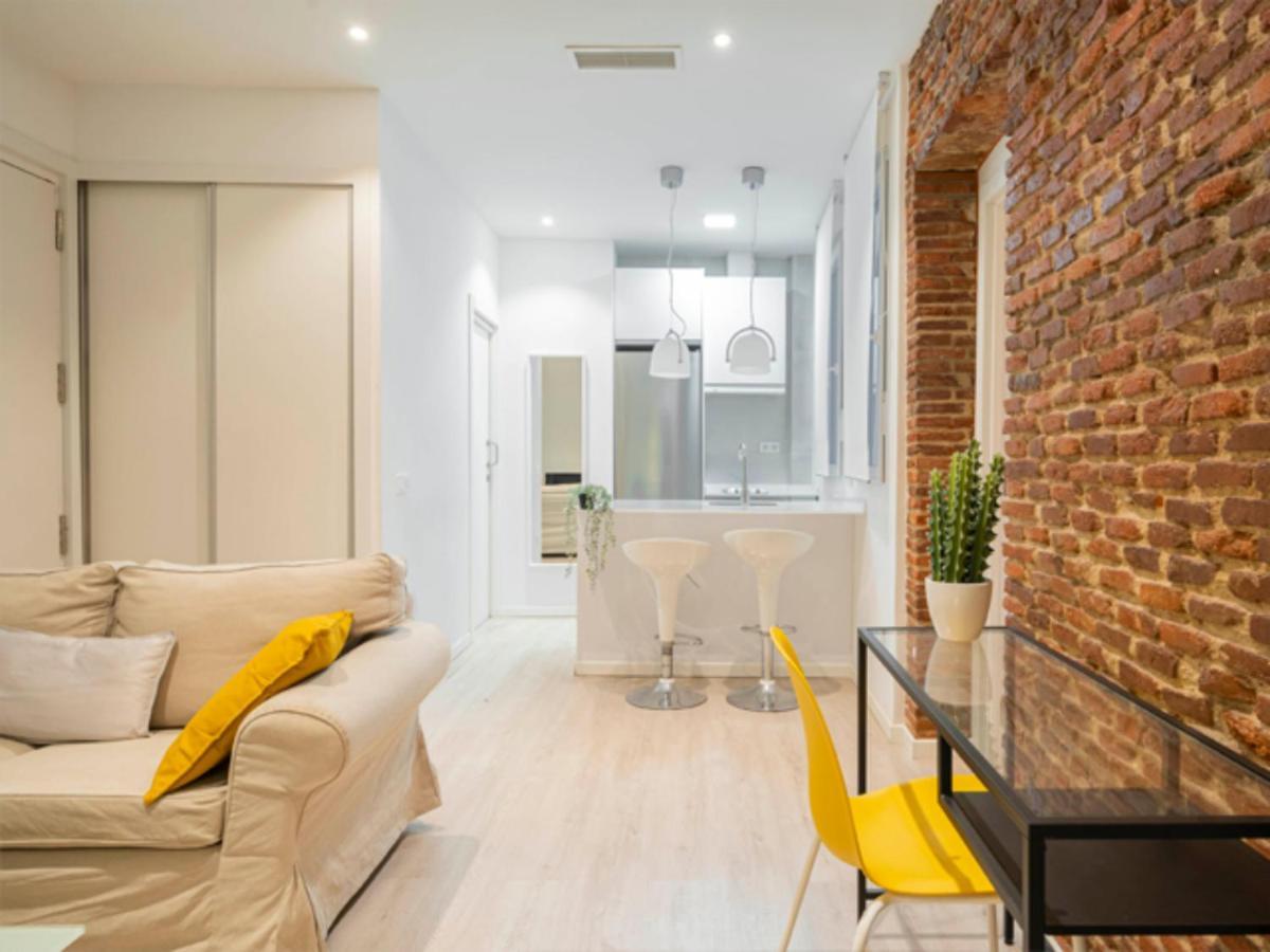 2 Bedroom Flat In La Latina-Carn Madrid Exterior photo