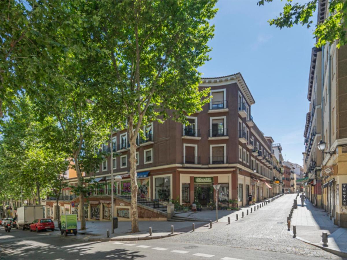 2 Bedroom Flat In La Latina-Carn Madrid Exterior photo